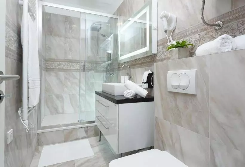 Hostelli Well Of Life Luxury Rooms