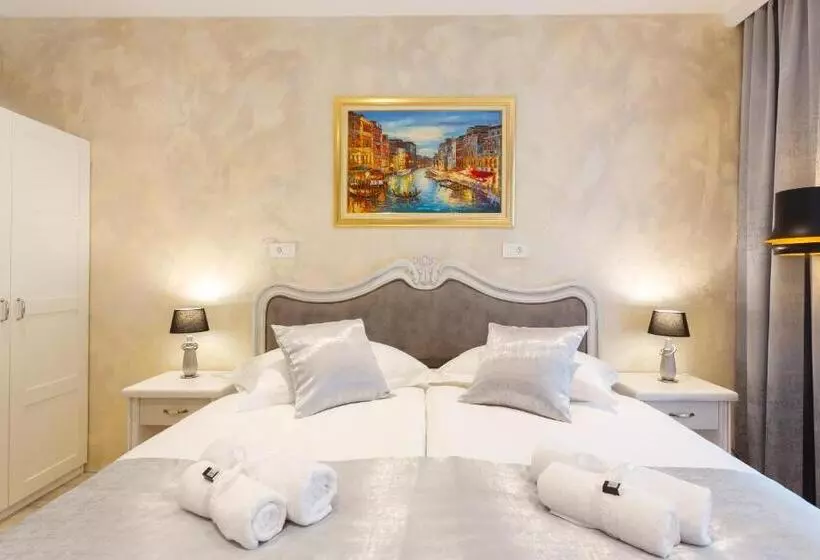 Hostelli Well Of Life Luxury Rooms