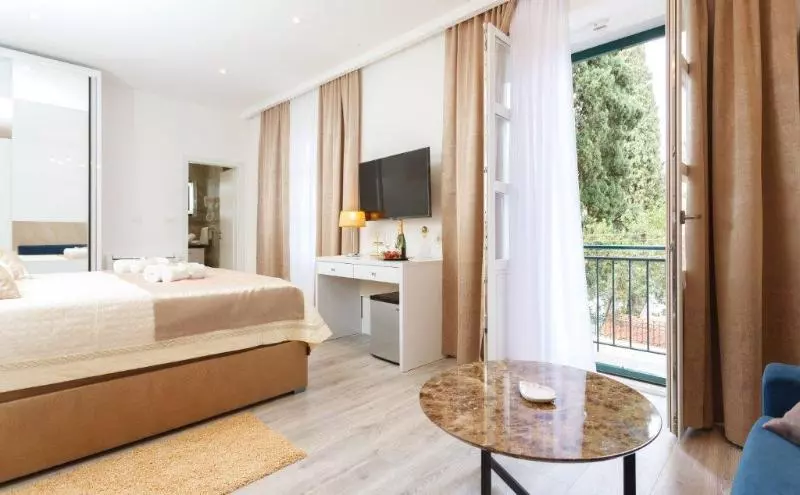 Hostelli Well Of Life Luxury Rooms