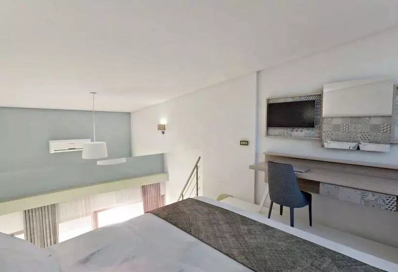 ホテル Vantaris Blue Adults Only