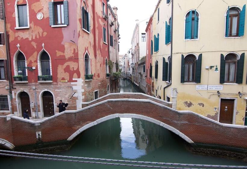 مسافرخانه Da Bruno Homes