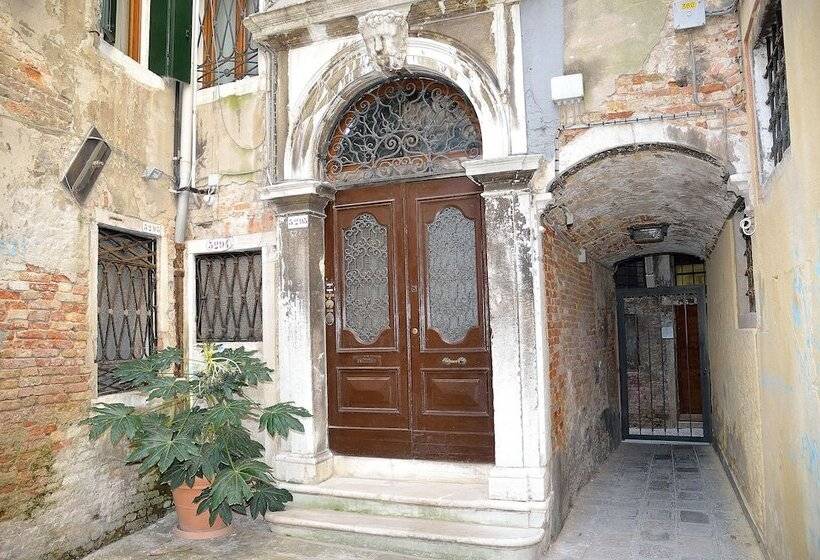 مسافرخانه Da Bruno Homes