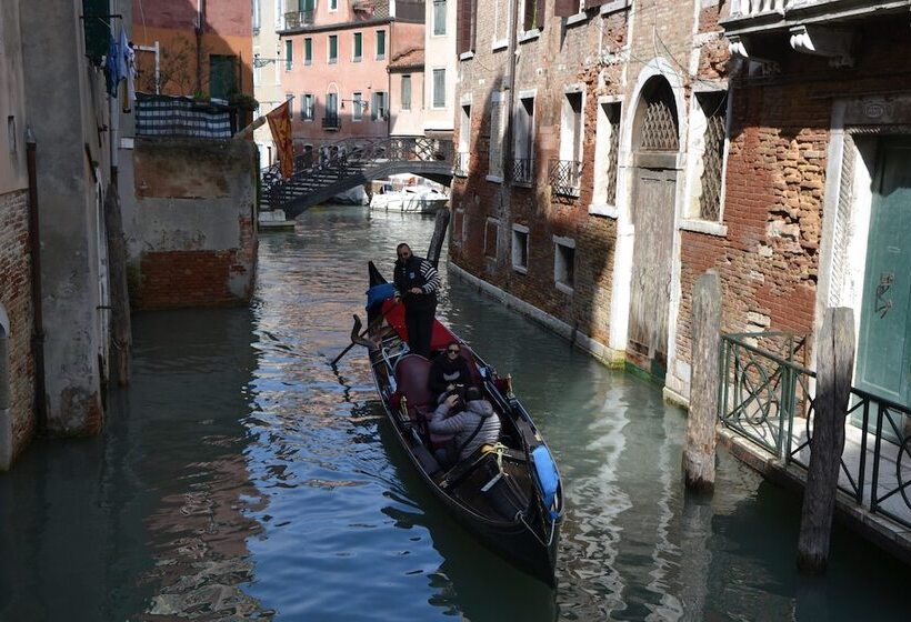 مسافرخانه Da Bruno Homes