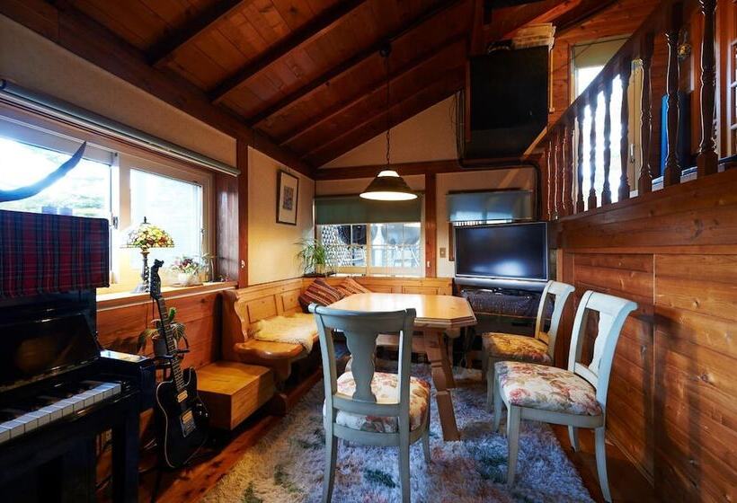 פונדק Donaludo Pension