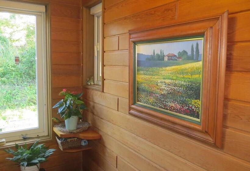 פונדק Donaludo Pension