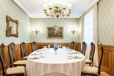 Eurostars Hotel De La Reconquista