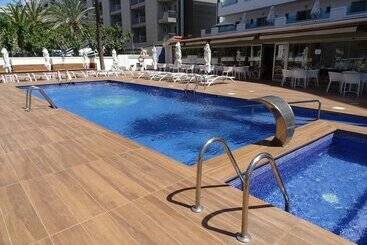 ホテル Metropolitan Playa 3 Sup