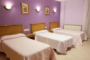 בית מלון כפרי Ciudad De Jaca