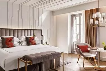 Gran Hotel Inglés, The Leading Hotels of The World