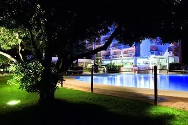 酒店 Izán Cavanna