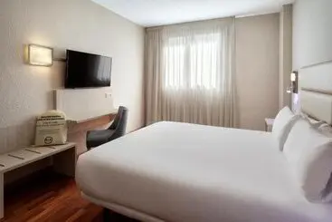 B&b Hotel Zaragoza Royal