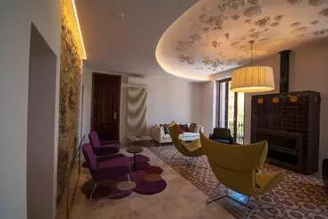 簡易ホテル Montsant