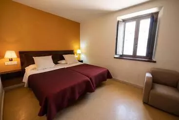 Hotel Santuari De La Salut De Sant Feliu De Pallerols