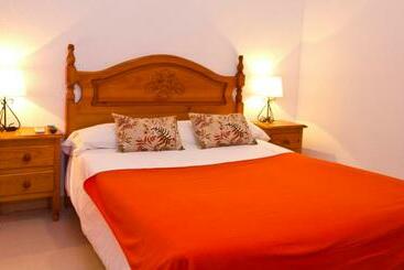 فندق Hostal Restaurante El Mirador