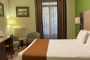 Hostal Ballesta