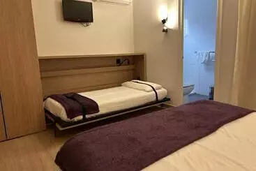 Hostal Restaurant Roma