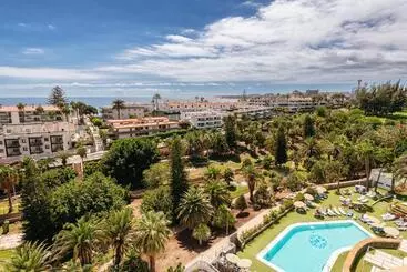 Aparthotel New Folias