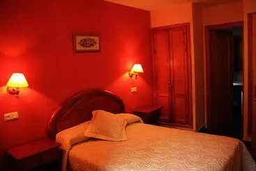 Hostal Casa Lacreu