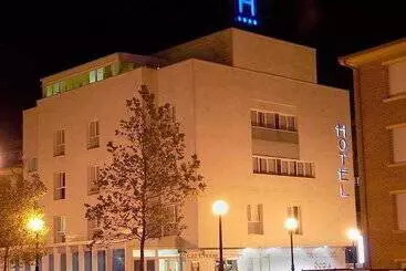 בית מלון כפרי Alda Ciudad De Soria