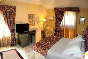 בית מלון כפרי Alcazar De La Reina