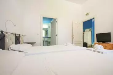 Las Acacias Hostal Restaurante