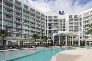 Отель Crystalbrook Riley