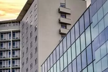 בית מלון כפרי Continental