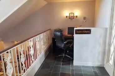 ホテル Hôtel Le Manoir