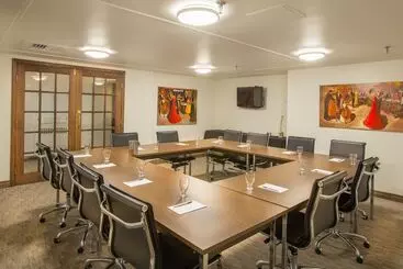 Отель Hôtel Le Manoir