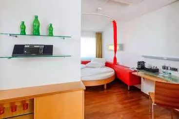 Ramada By Wyndham Baden Hotel Du Parc