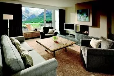 Hotel Paradies