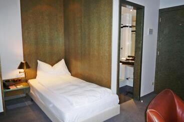 Hotell Villa Garni Gardenia