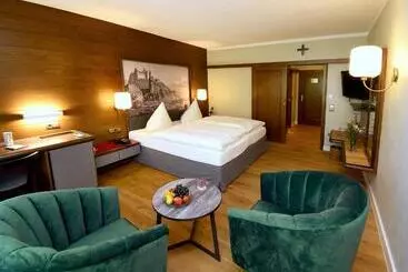 Hotel & Weinhaus Anker