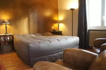 酒店 Auberge Bourrelly