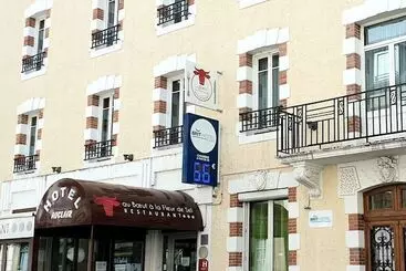 Brit Hotel Confort Auclair