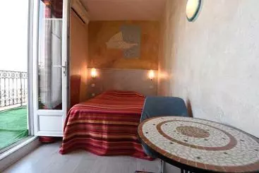 ホテル Adonis Sacré Coeur  Roma