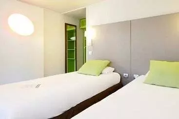 هتل Campanile Auxerre  Moneteau