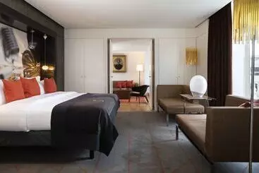 ホテル Hôtel De Sers Champs Elysées Paris
