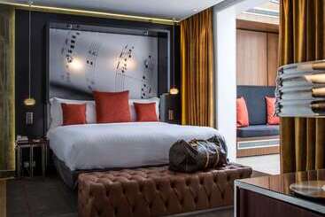 ホテル Hôtel De Sers Champs Elysées Paris