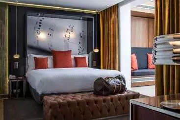 ホテル Hôtel De Sers Champs Elysées Paris