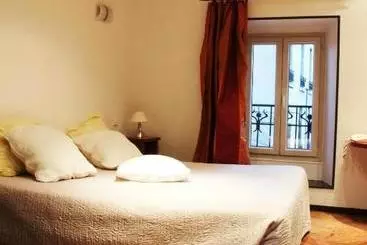 Hotelli Hôtel Et Restaurant Le Regina