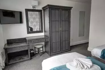 Отель The Orwell