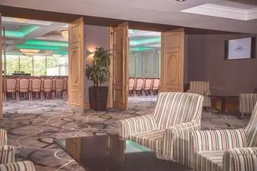 Отель Everglades