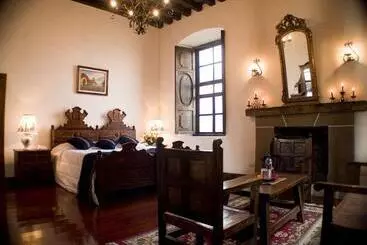هتل Posada De Don Rodrigo Antigua