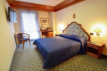 בית מלון כפרי Alla Posta   Famiglia Pra Dal 1866 A Caprile