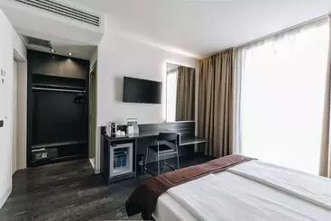 בית מלון כפרי Continental