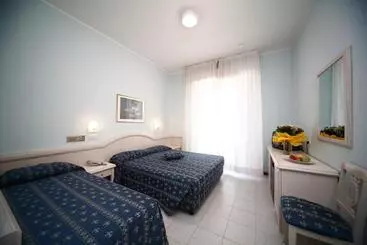 هتل Splendid Mare