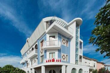 בית מלון כפרי Biancaneve Wellness