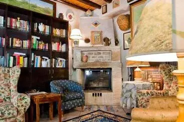 בית מלון כפרי Elimo