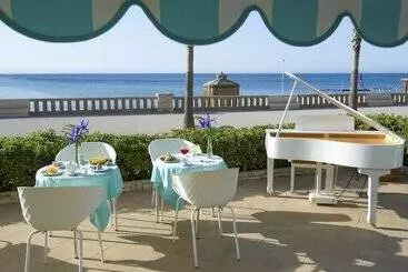 Terminal   Caroli Hotels